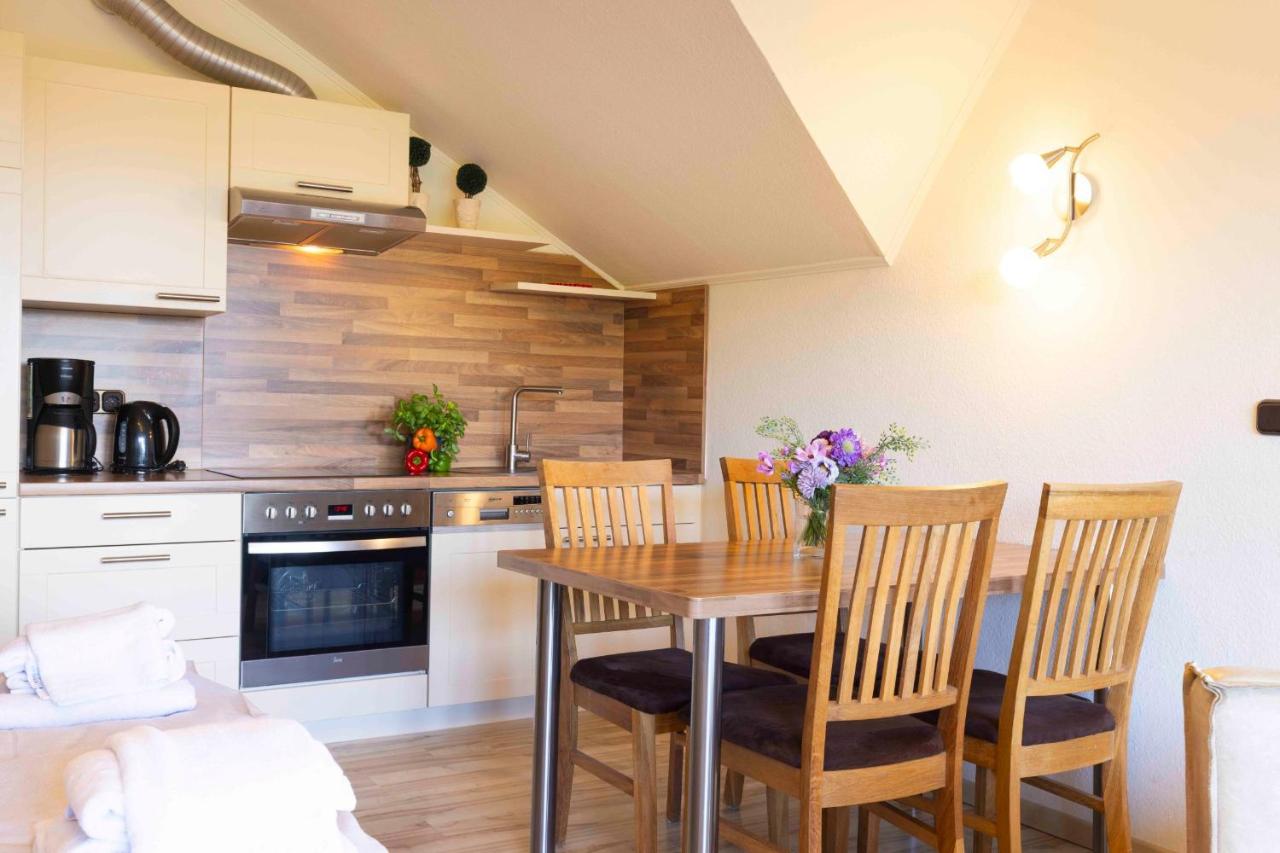 STR74b Ferienwohnung Sevimli - B&B Niendorf