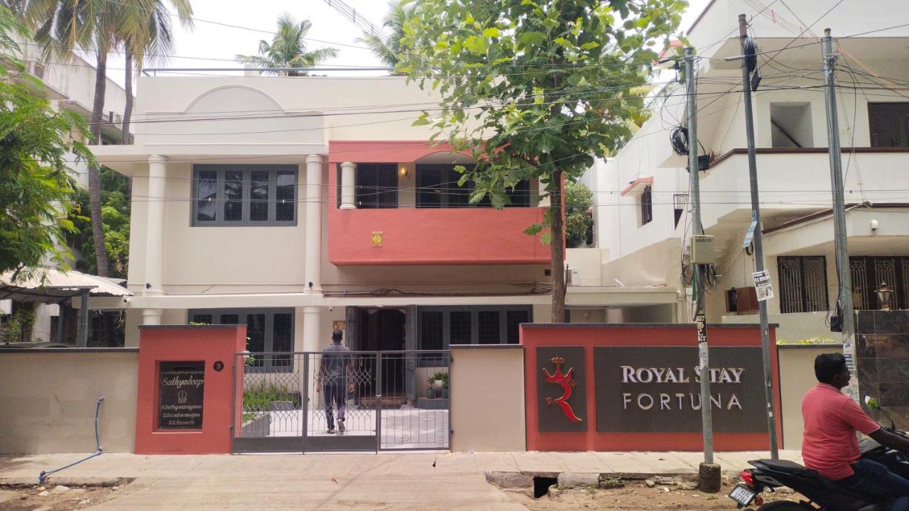ROYAL STAY fortuna - Ferienwohnung Madurai