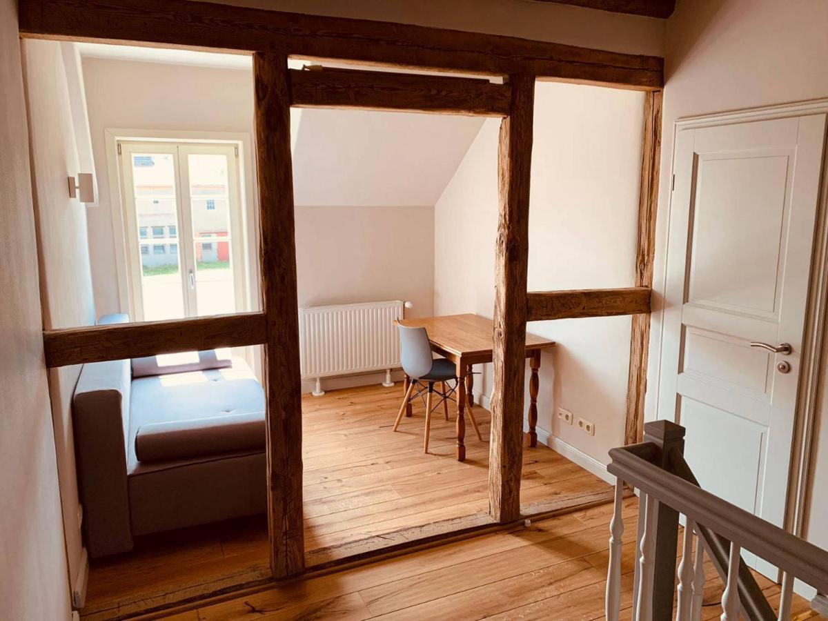Superior One-Bedroom Apartment
