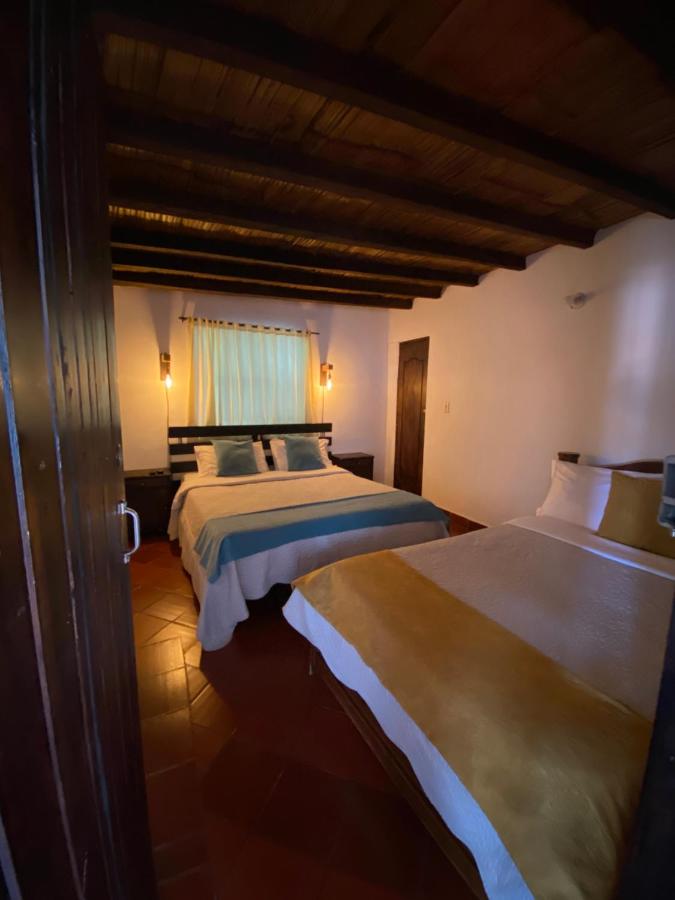 Kamer met Kingsize Bed