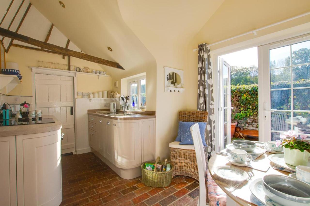 One The Bungalows - Ferienwohnung Peasmarsh