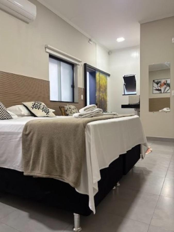 Suite with External Spa Bath