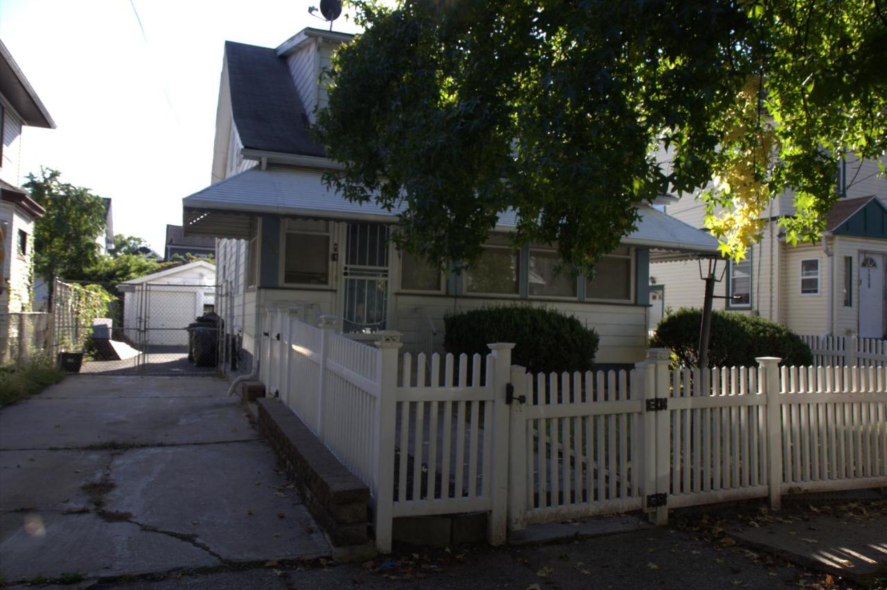 2Kings Luxury Home- Spacious Stay in Newark NJ-NY - Ferienwohnung Newark