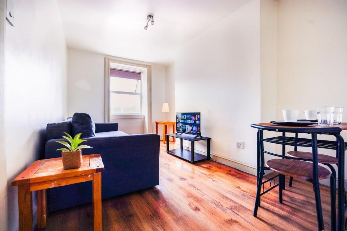 Cosy flat in Central London - B&B