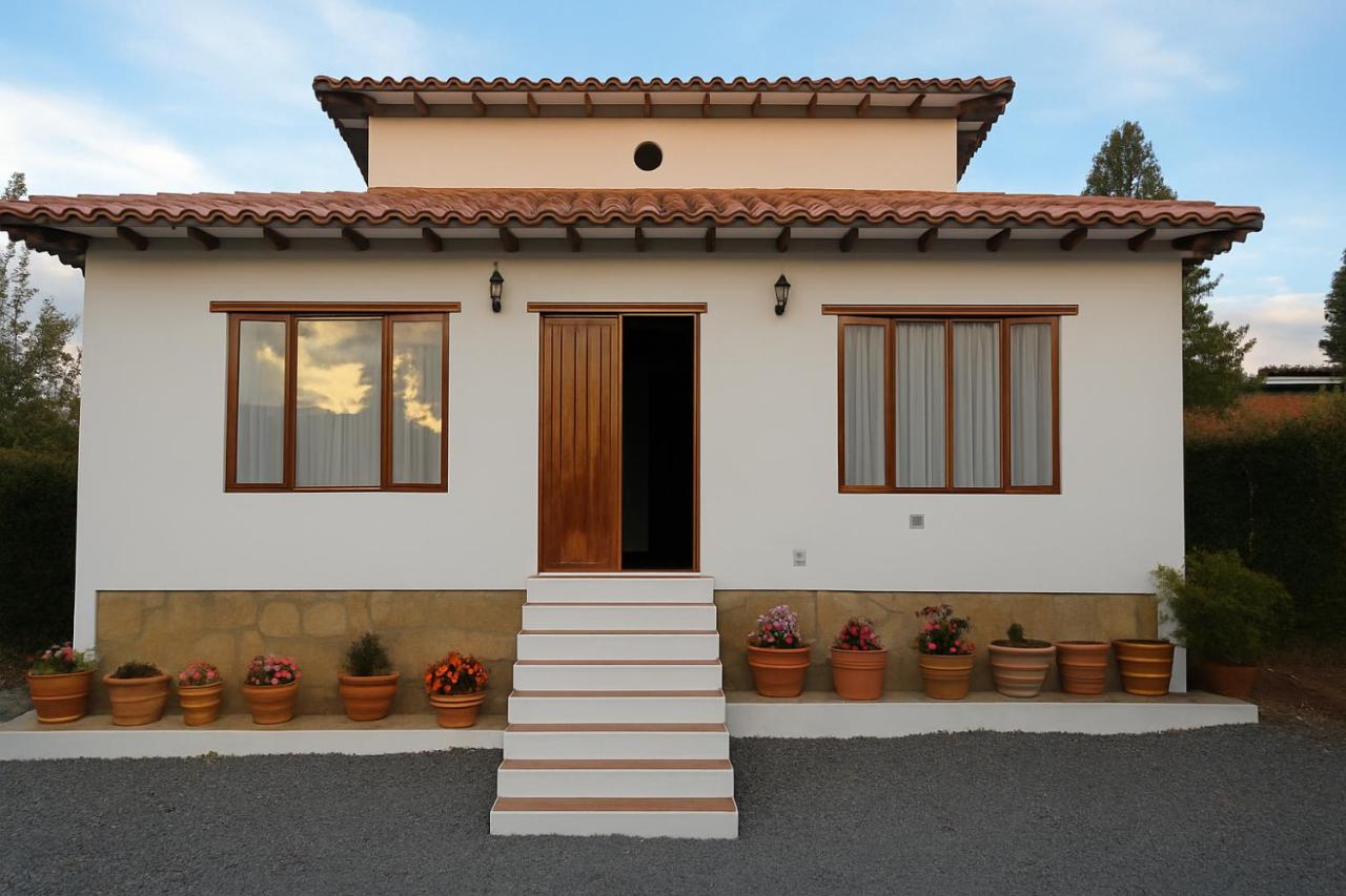Cabaña familiar con 3 dormitorios y baños privados - B&B