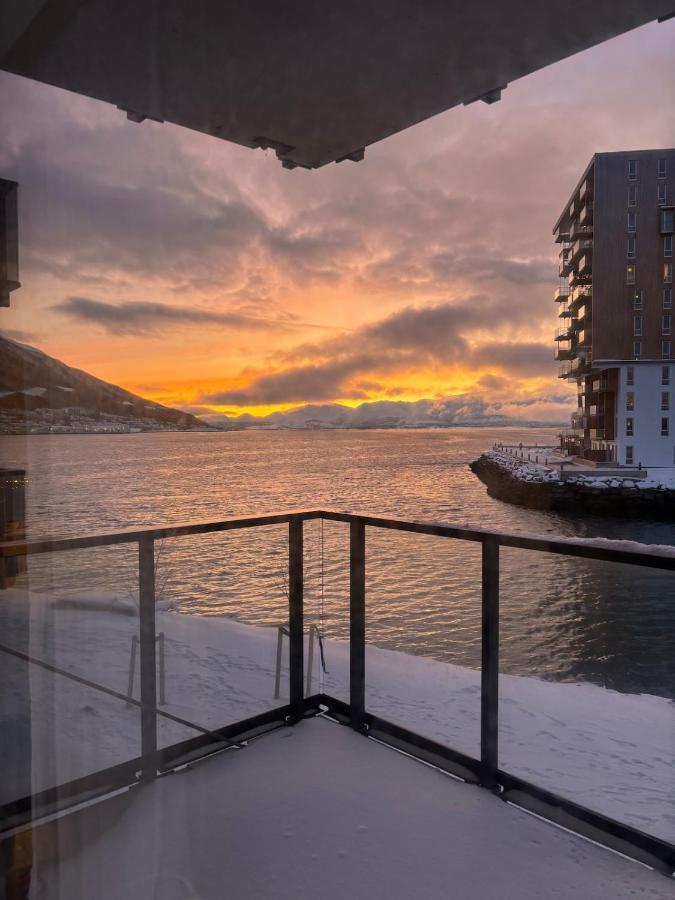 New Aptartment Ocean View Central - B&B Tromsø