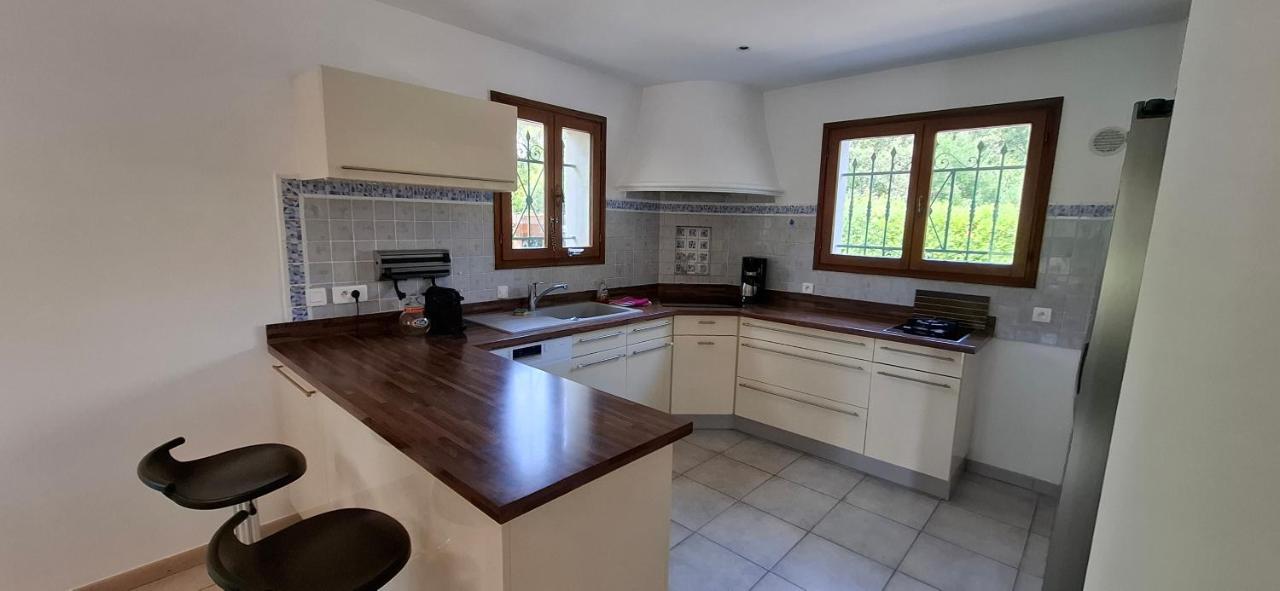 Villa- Saint-Raphaël - Ferienwohnung Saint-Raphaël