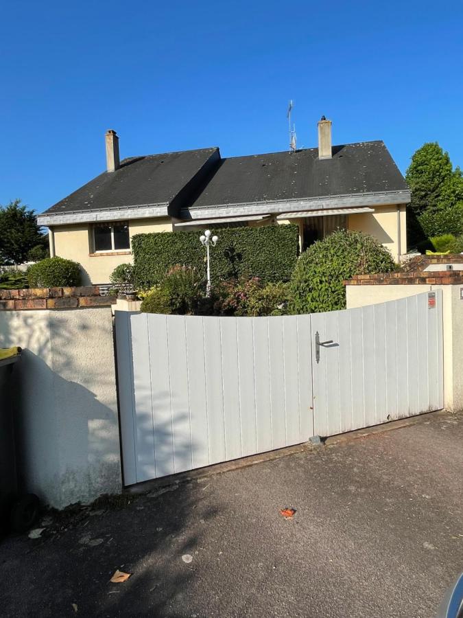 Villa 4 chambres wifi, climatisation, jardin - B&B Changé