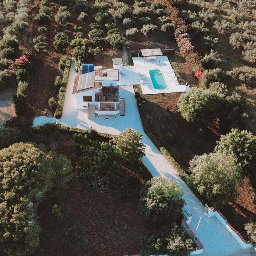 Villa Stefano - avec piscine privée à Trapani - B&B
