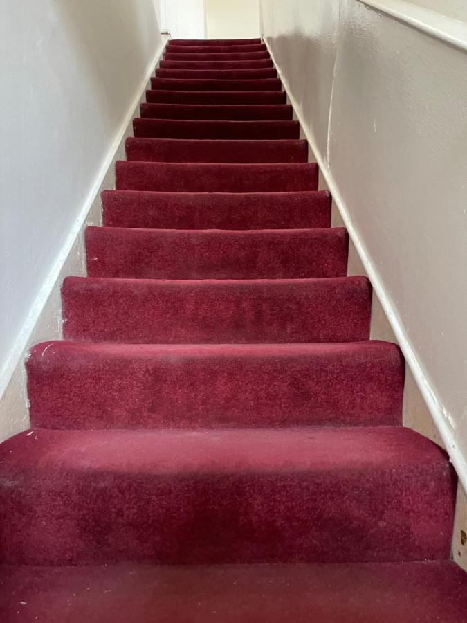 Kingsbury Service Accommodation - B&B Colindale