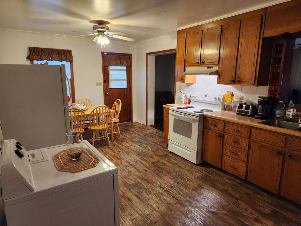 Boone's Throwback Lodge - Ferienwohnung Franklin