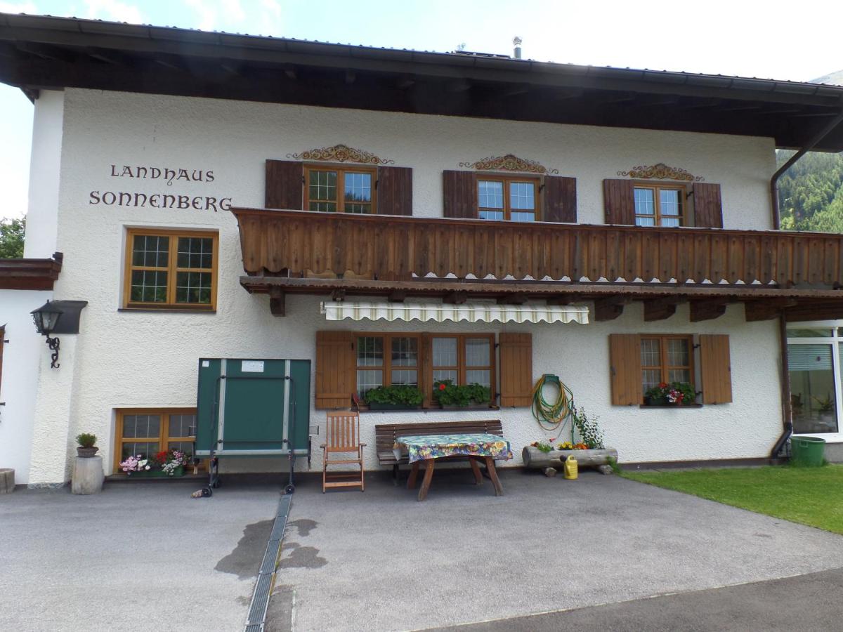 B&B St Anton am Arlberg - Landhaus Sonnenberg - Bed and Breakfast St Anton am Arlberg