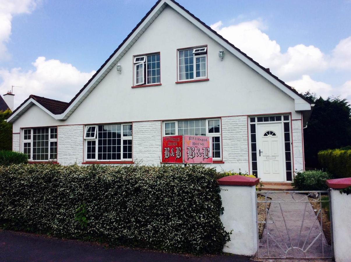 Riverside House - B&B