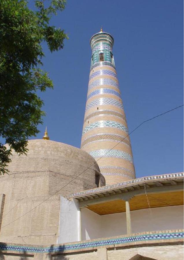 Oybek Hotel - B&B Jiva