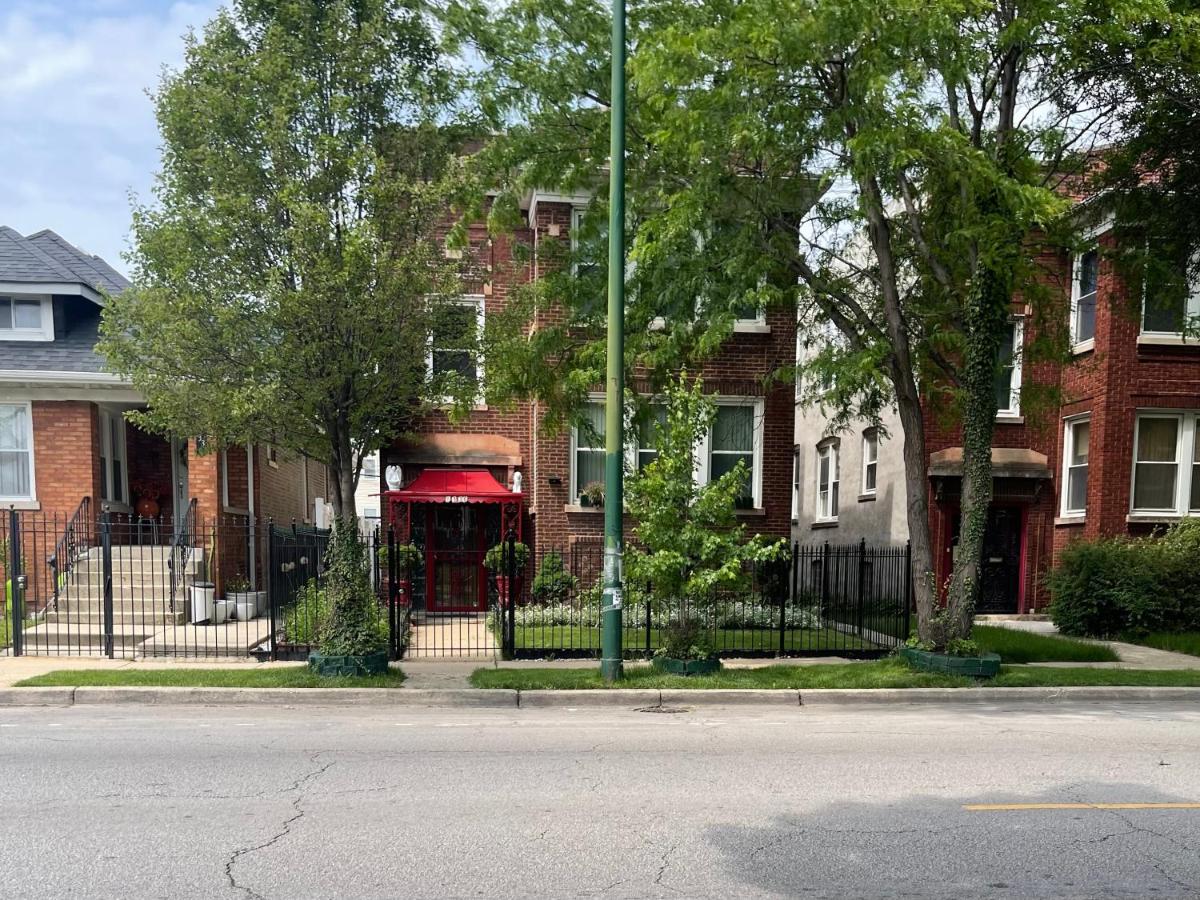 Cozy, Spacious Self-checkin Apartment in Chicago I Car Rental Available - B&B Chicago