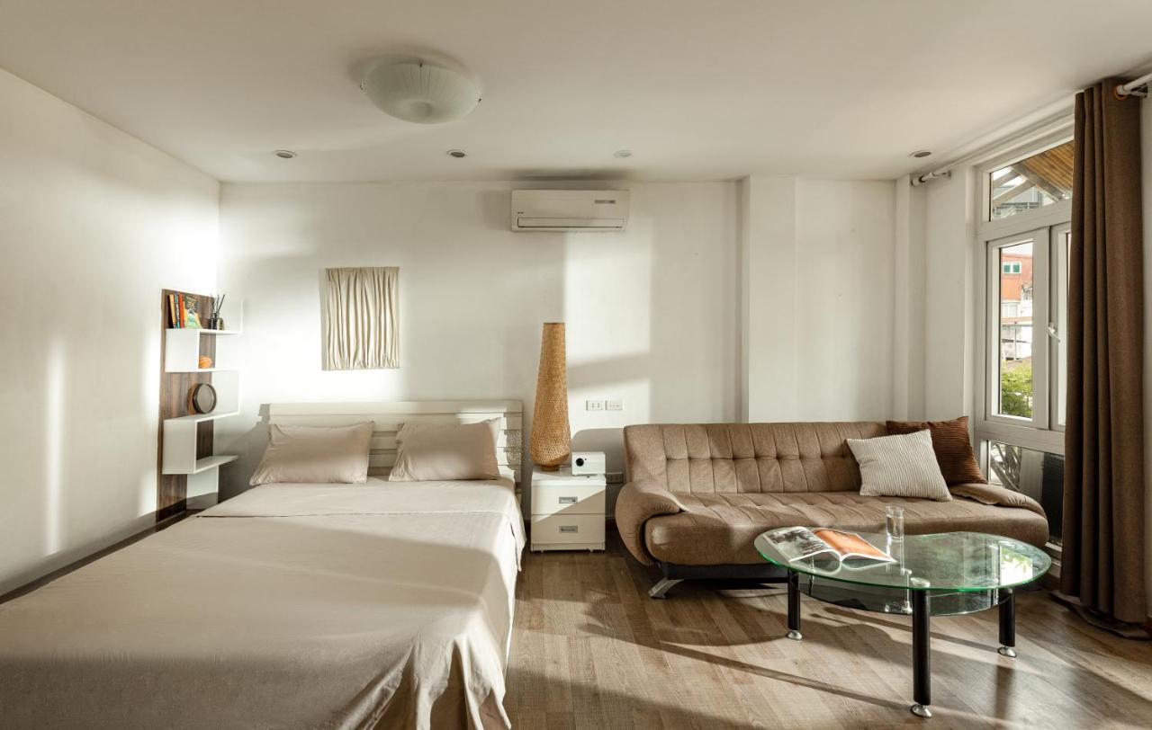 Best for two Balcony-Bathtub-City View Rooftop - Ferienwohnung Hanoi