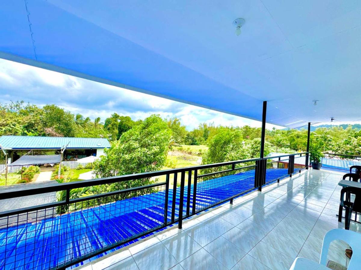 Mariobellas Inn or Mario's White House - B&B Langi-langiban