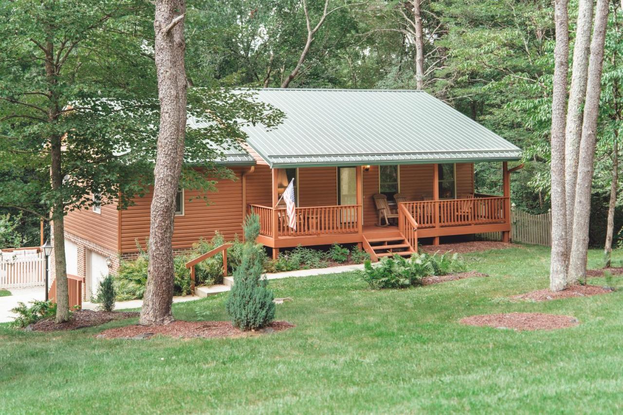 Bigfoot's Hideout - A Hocking Hills Escape - Chambres d’hôtes Logan