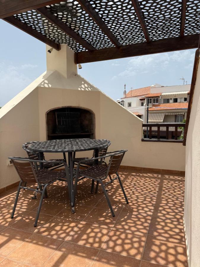 La Caleta Luxury Seaside Villa with 3 Bedrooms and Private Pool - Ferienwohnung Adeje