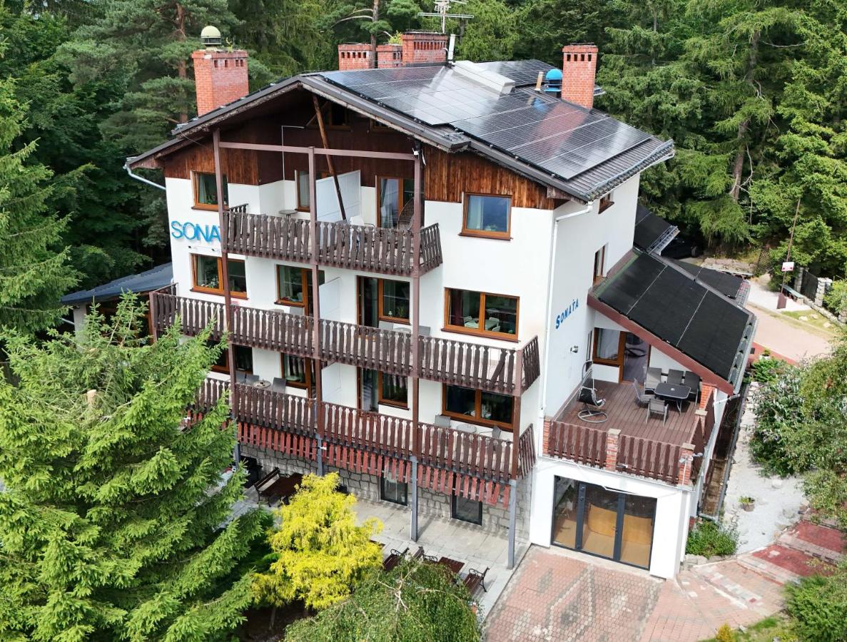 Willa Sonata - Apartamenty & Balia - Szklarska Poręba - B&B