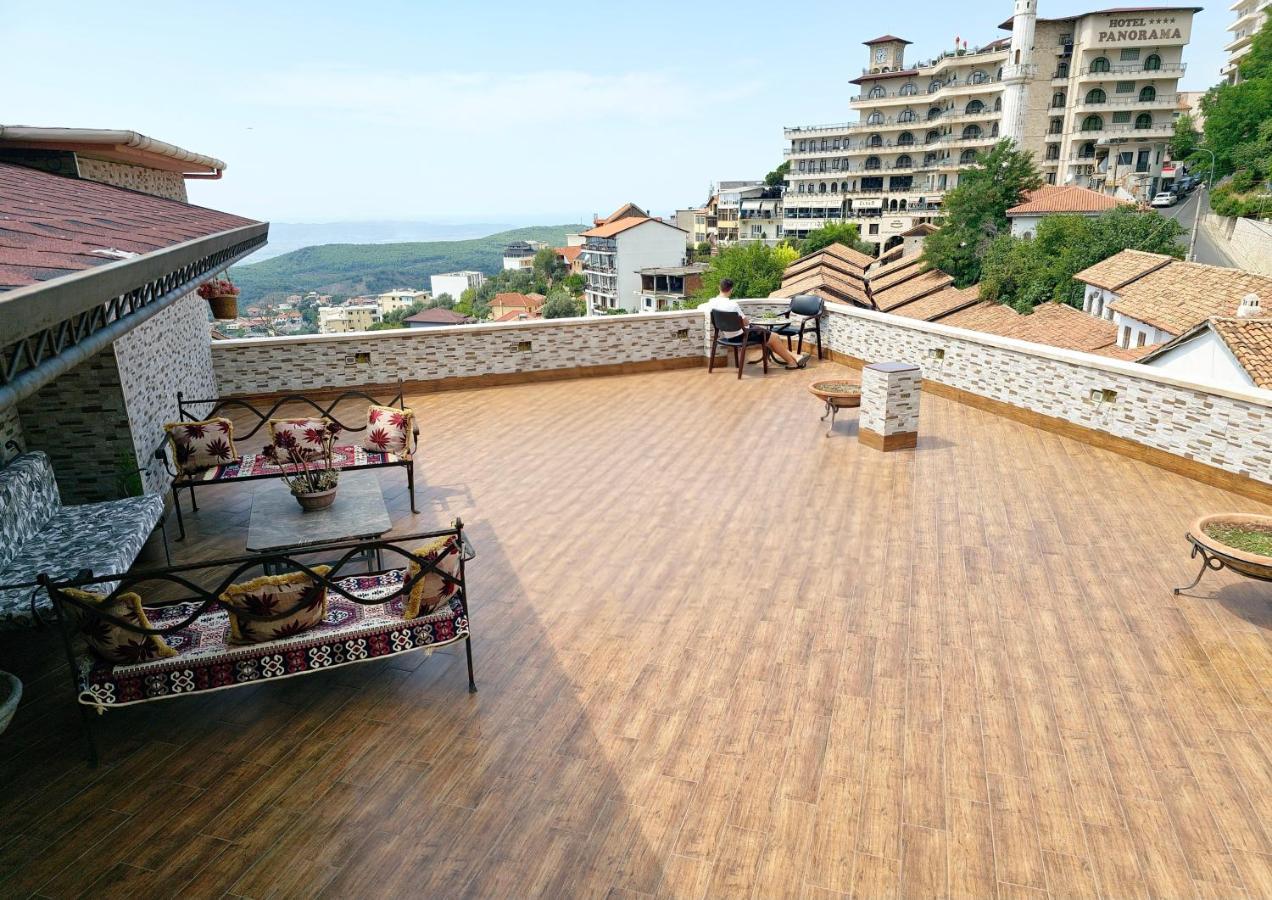 Guri Imperium - B&B