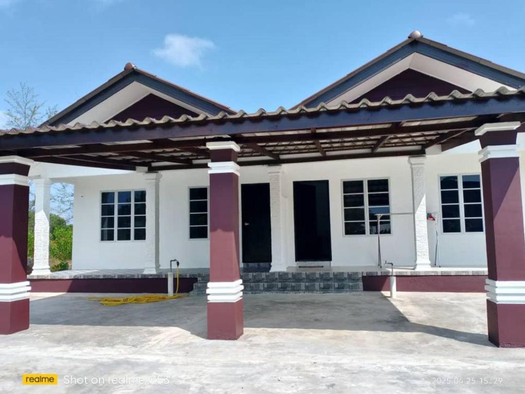 Dahlia Homestay 3 - Chambres d’hôtes Kampung Ru Tapai