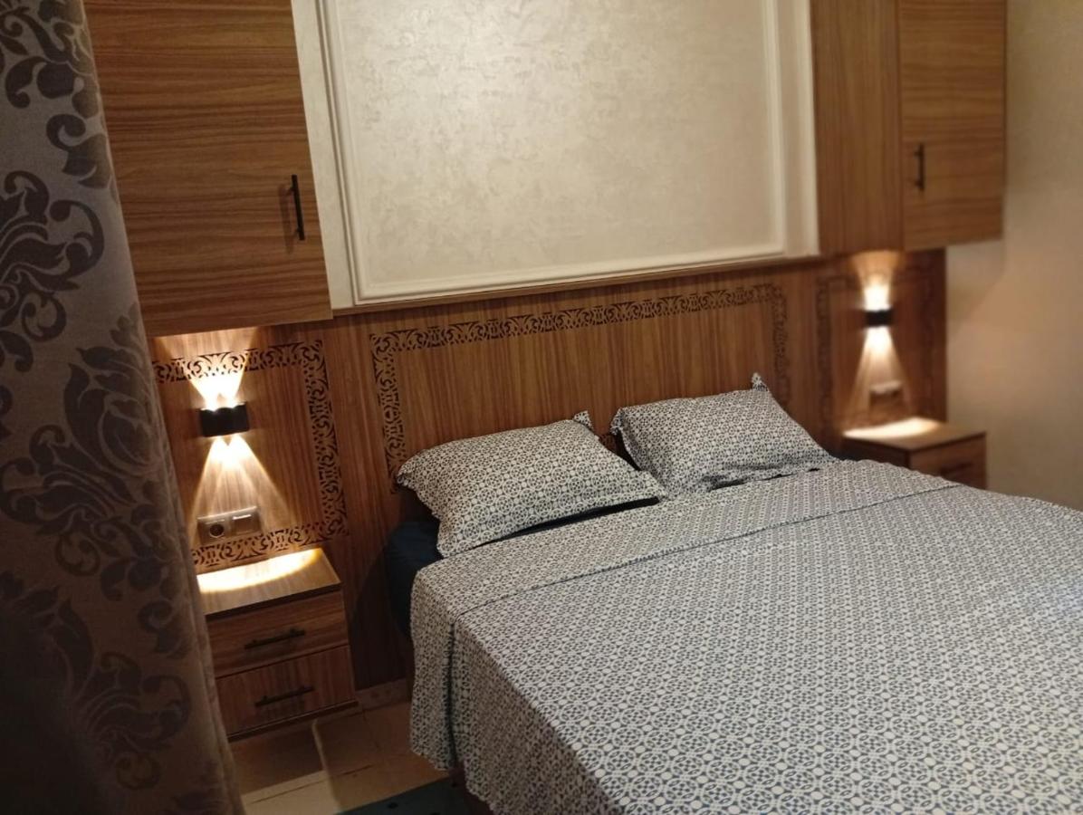 Airport view apartment Marrakech - B&B