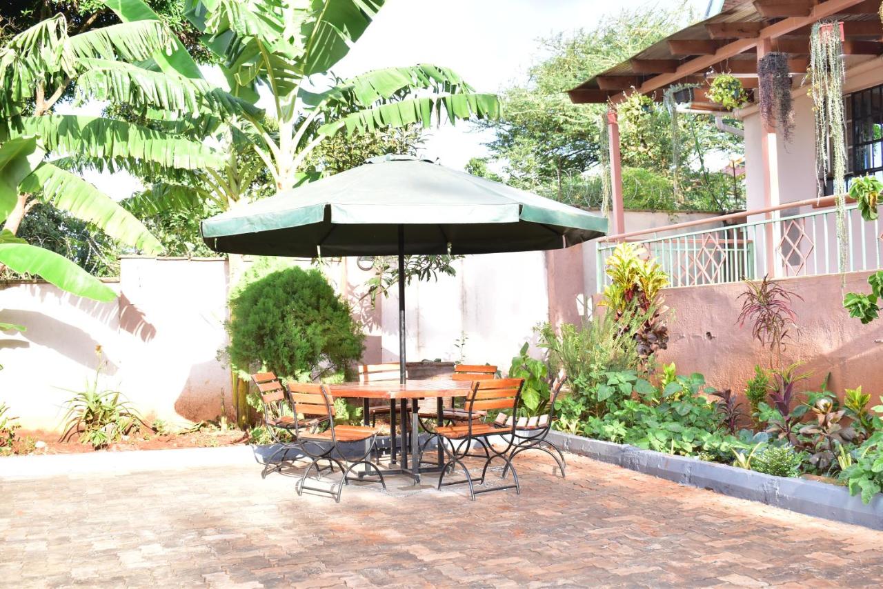 Kukis Place in Embu with two bedrooms self-contained - Chambres d’hôtes Embu