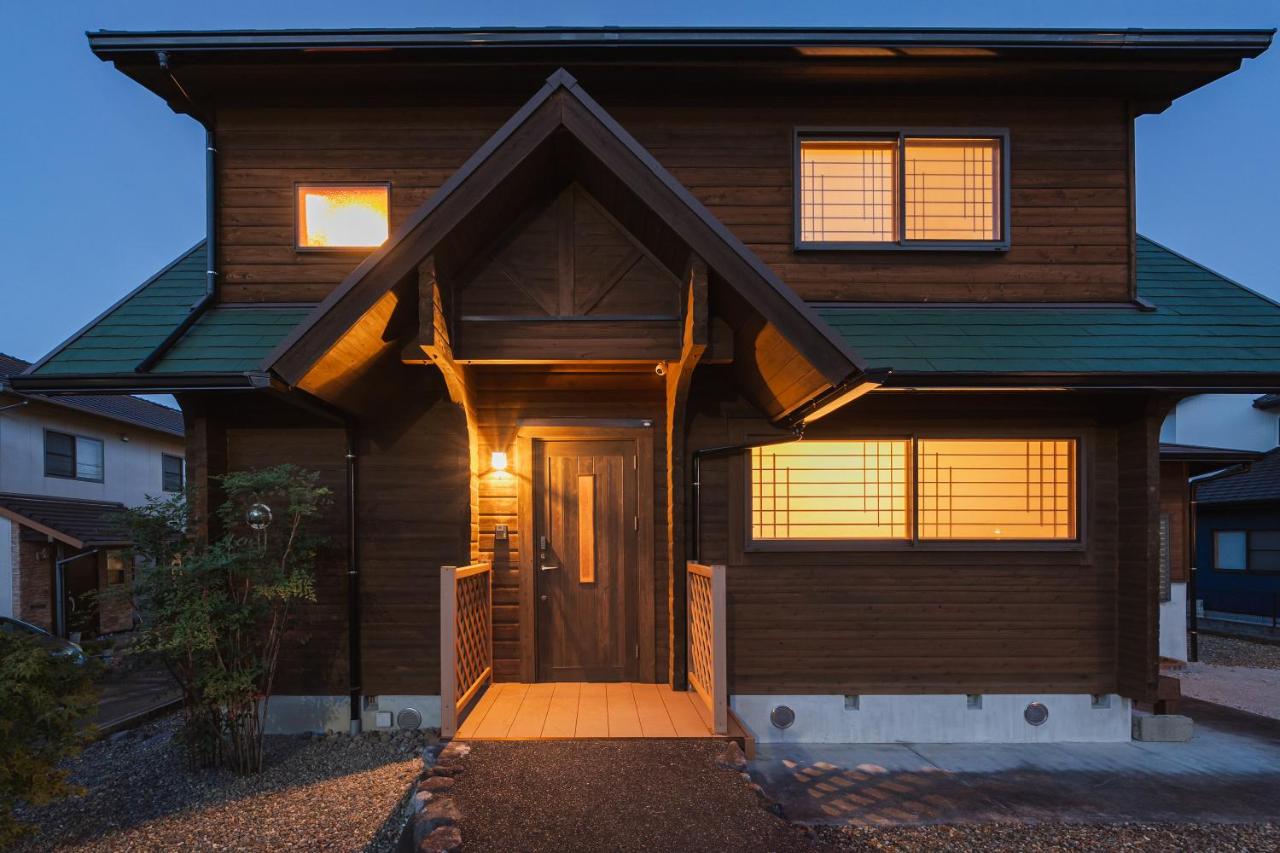 鉄輪温泉,貸切一軒家,駐車場2台,最大8名,4名まで同料金,ひょうたん温泉至近 - B&B Beppu