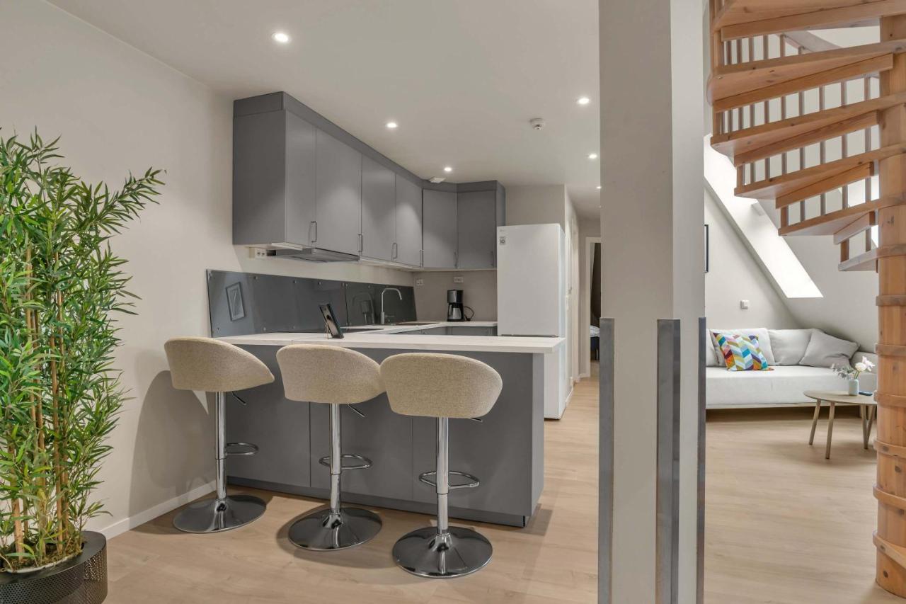 307SB10 - Three Bedroom Stay - B&B