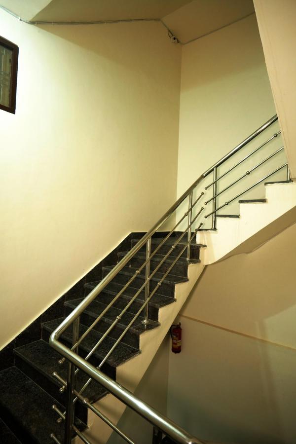 Krishna Kunj Inn - B&B