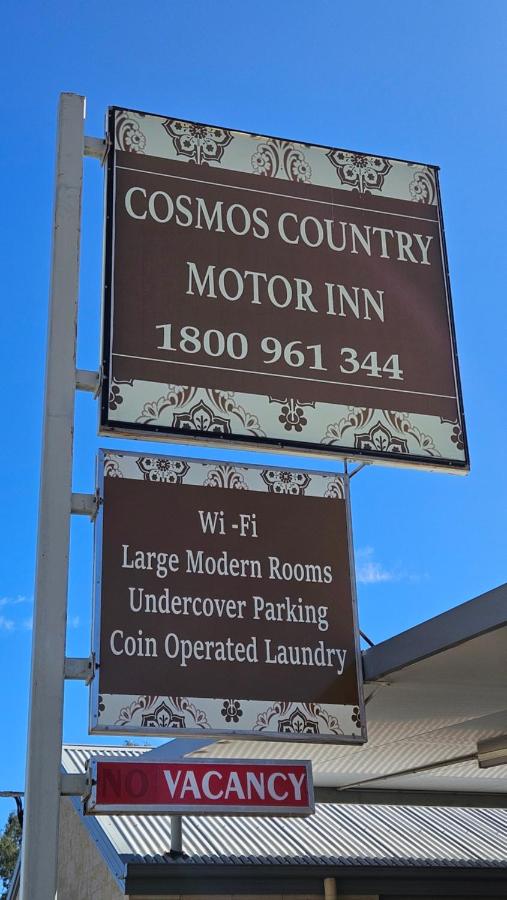 Cosmos Country Motor Inn - B&B