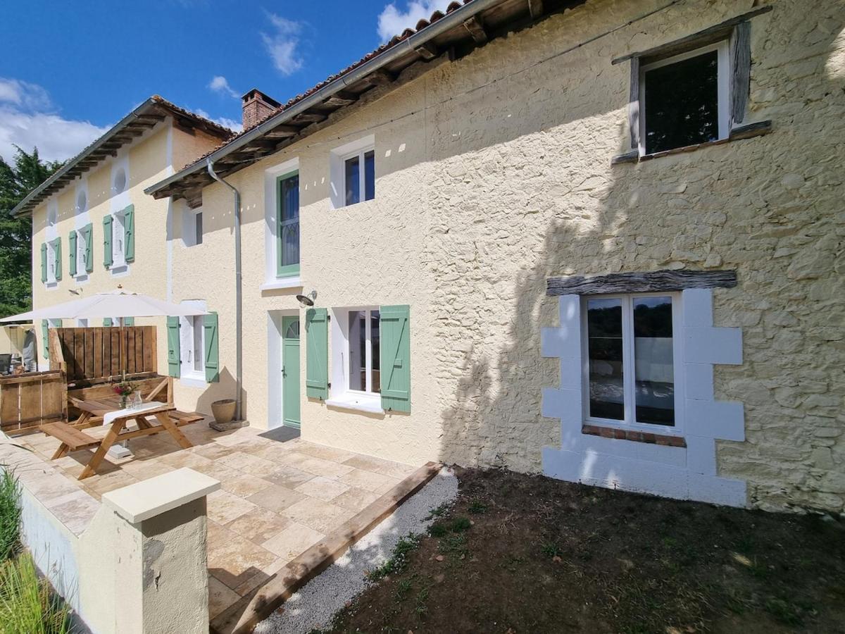 l'Histoire du Lac - B&B Lésignac-Durand