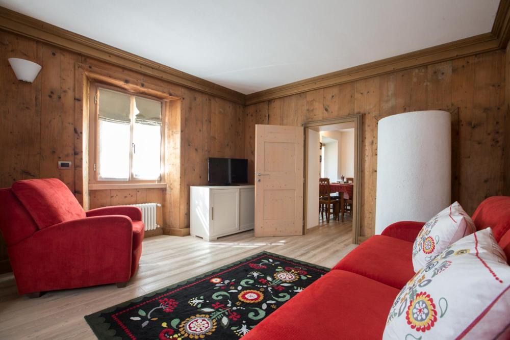 Two-Bedroom Apartment with Balcony