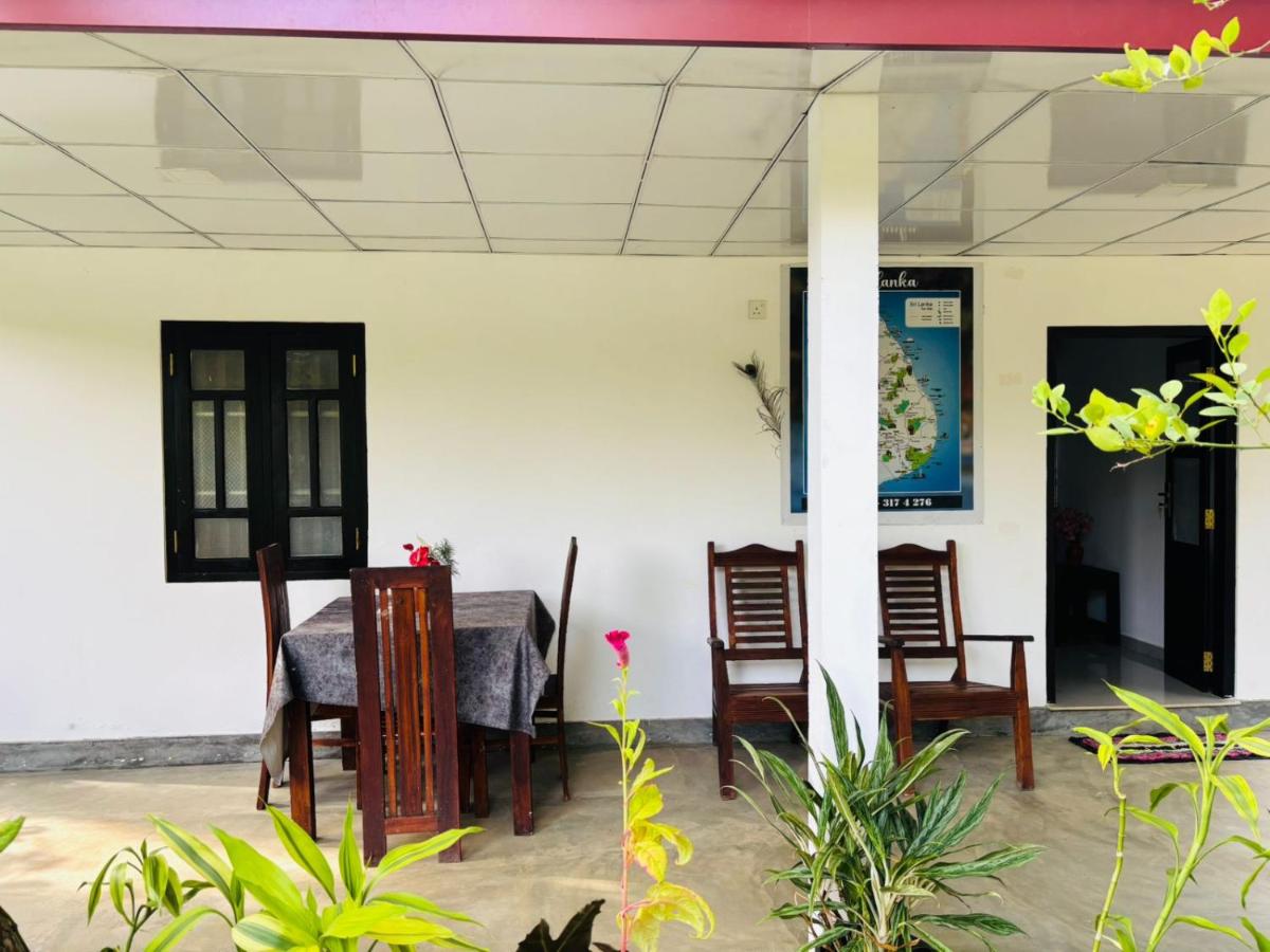 Arachchi Villa Tangalle - Ferienwohnung Tangalla