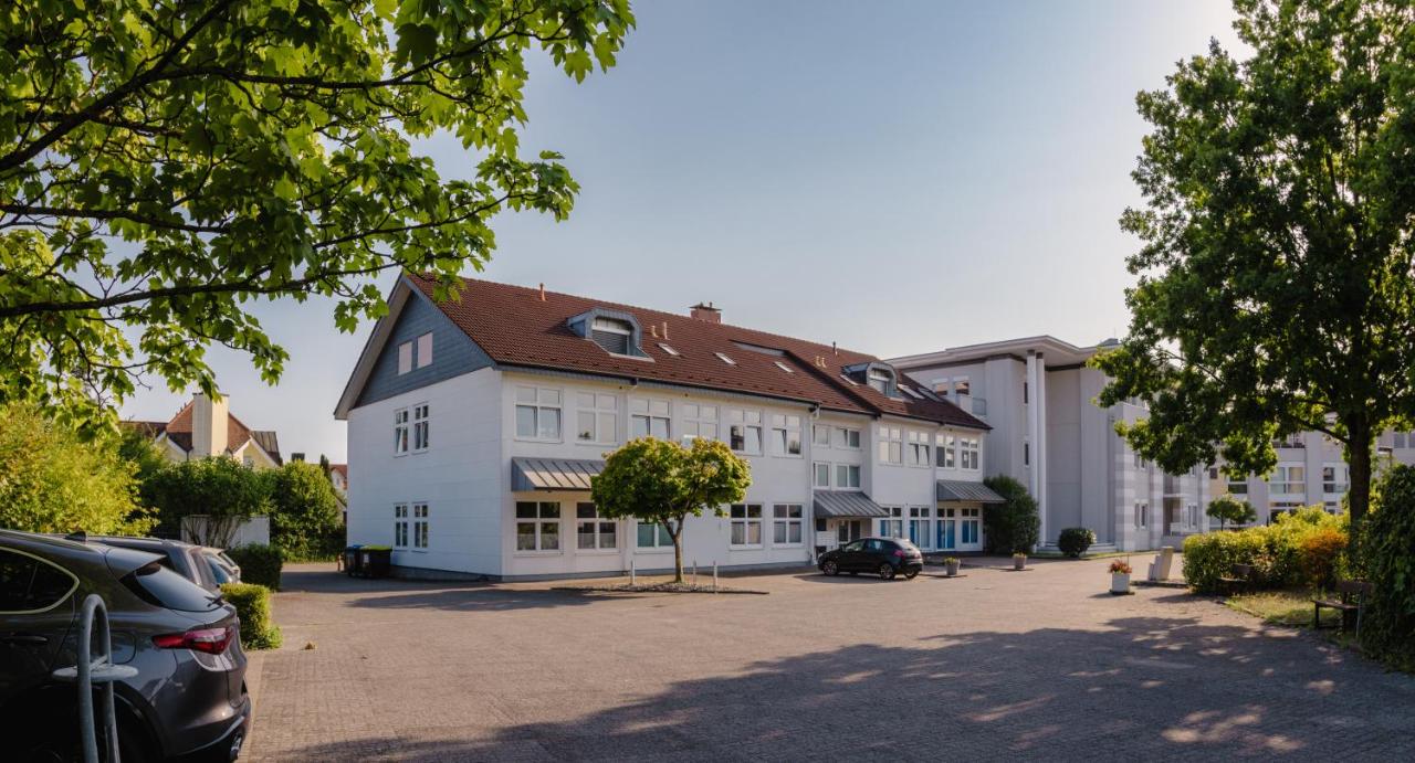 Modernes Balkon Apart"One" - Toplage mit Parkplatz - B&B Großwallstadt