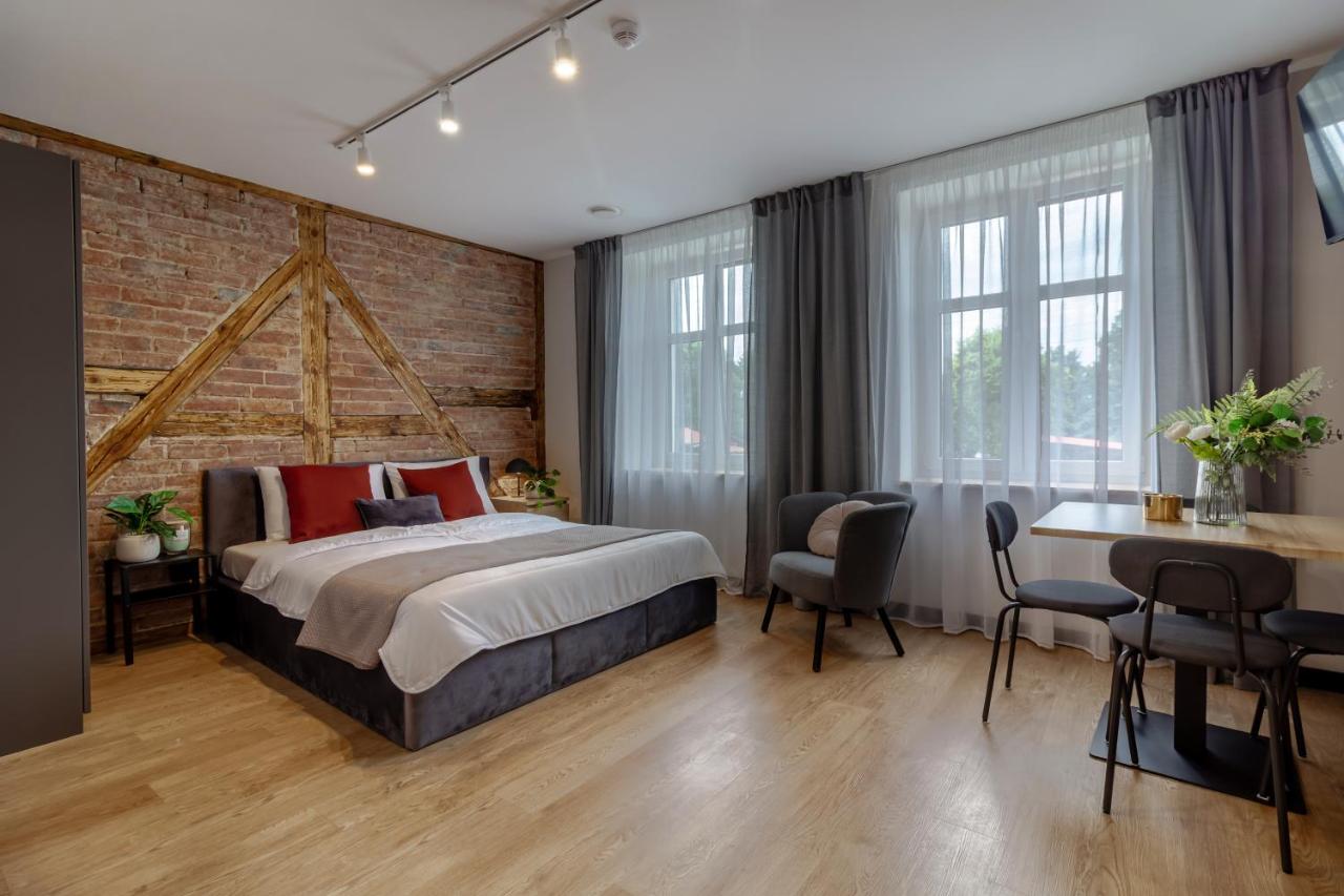 Studio Apartment