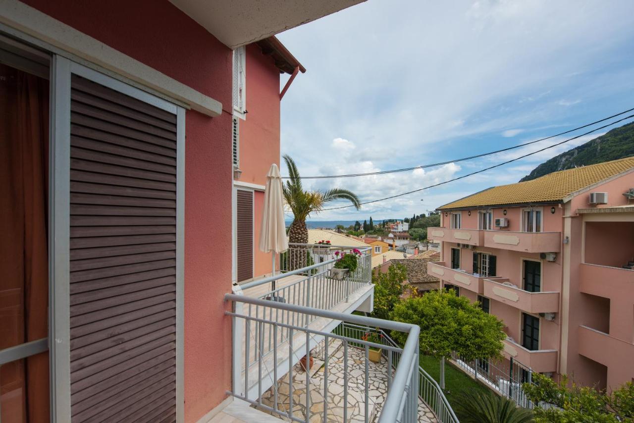 Studio (2 Adults) - Upper Floor