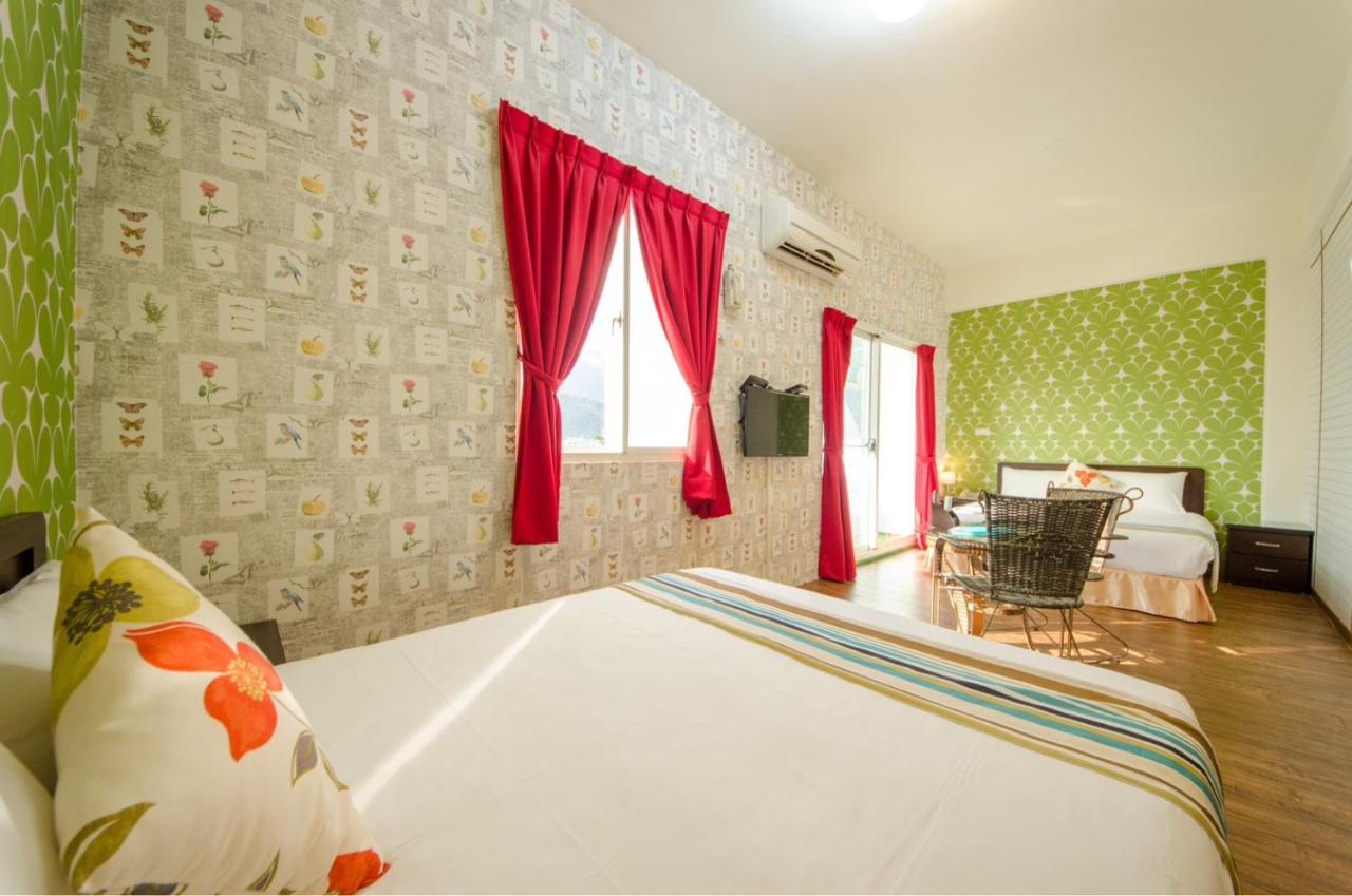 Quadruple Room with Terrace