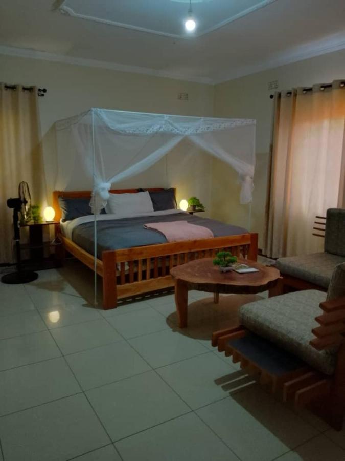 Deluxe Zimmer mit Kingsize-Bett