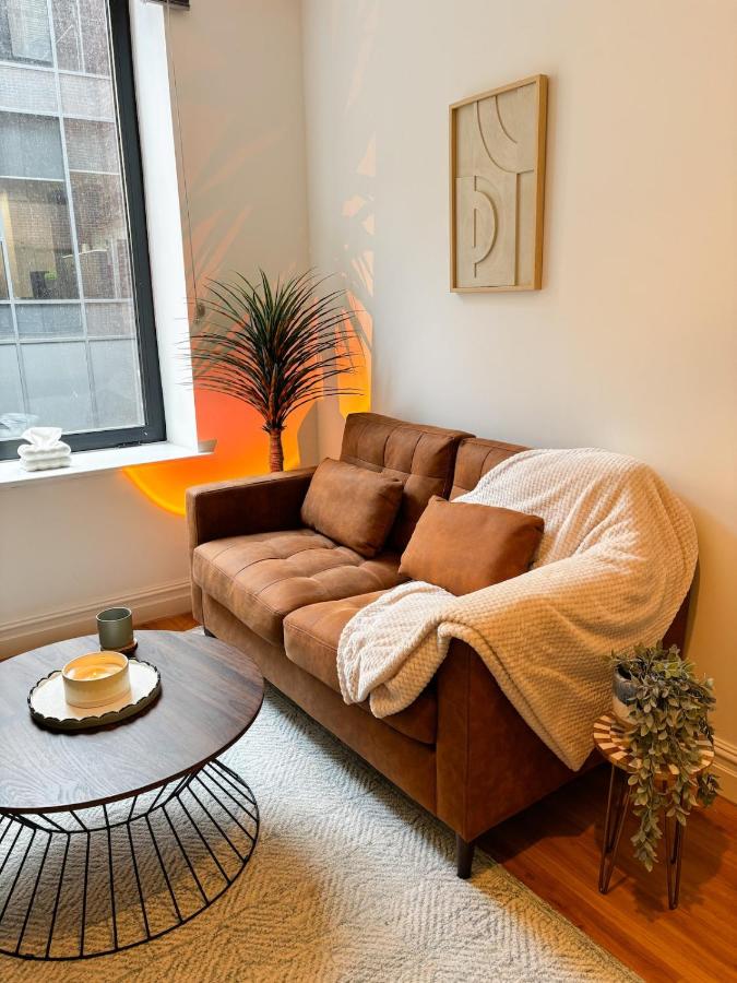 The Cosy Central - 2 Min Walk to Leeds Station - B&B Leeds