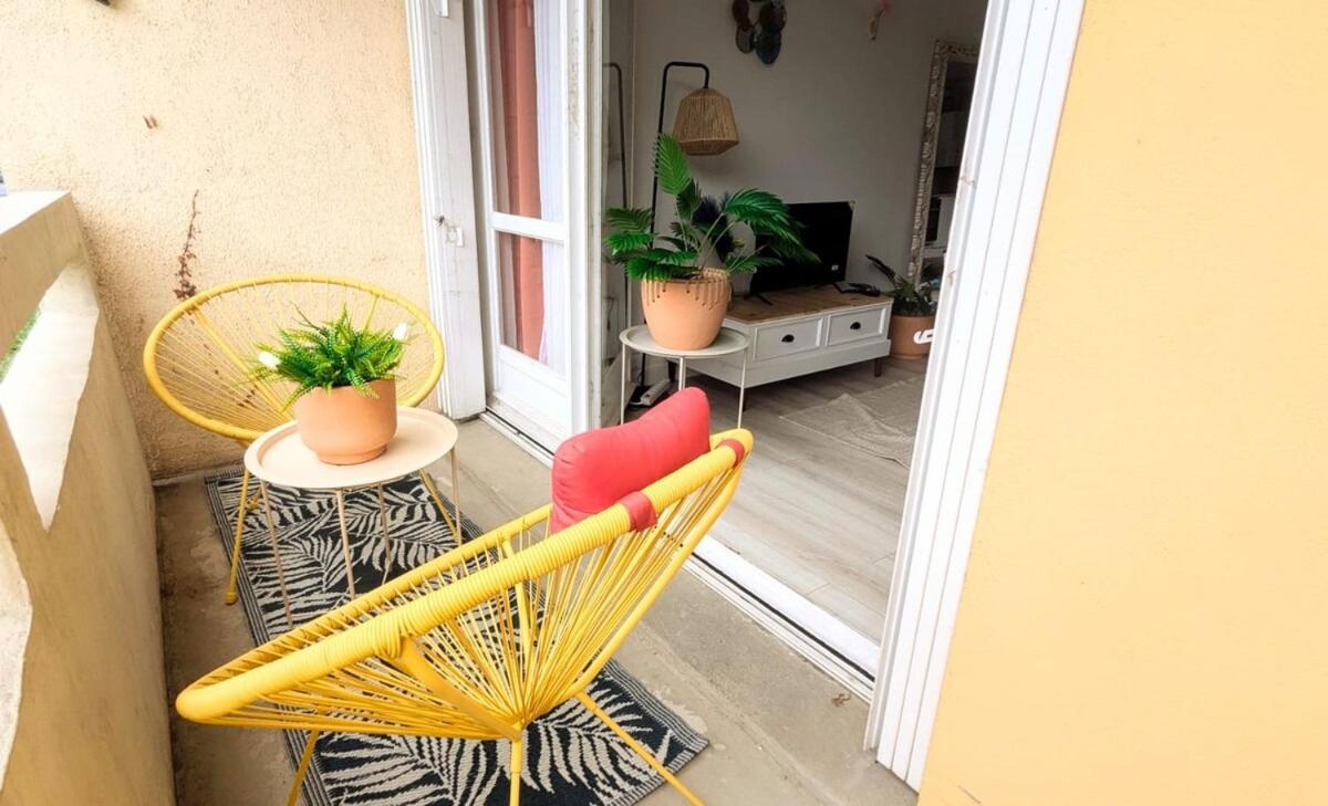 Cosy Jungles - T3 - Balcon & parking gratuit - B&B Pau