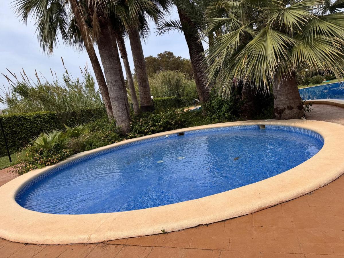 Gran apartamento con piscina en Denia - B&B Denia