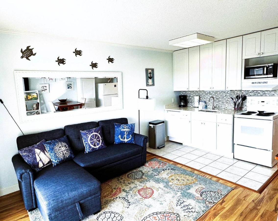 Ocean Villa B356 - Perfect Beach Getaway Sleeps 6 - B&B Hilton Head Island