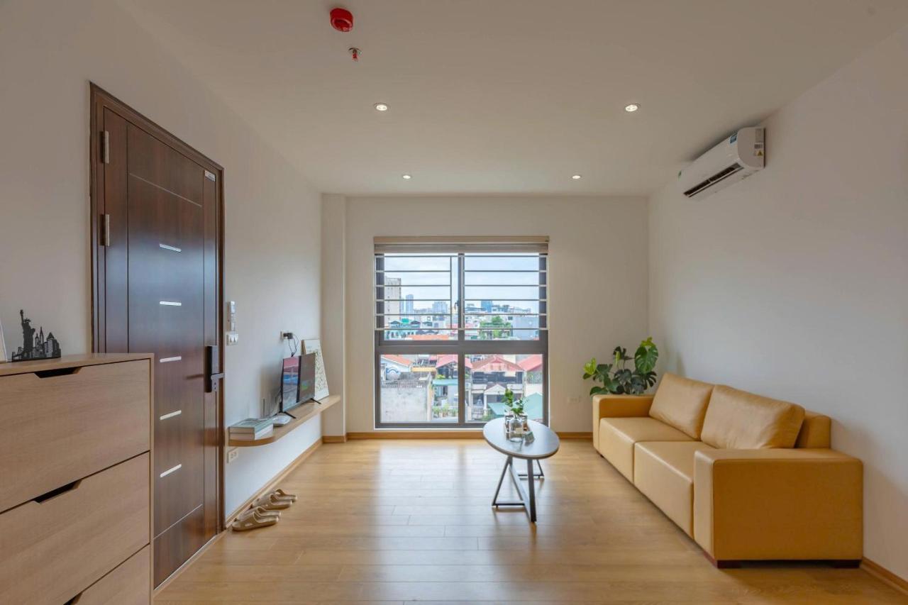 LUMI West Lake Apartment - Bed and Breakfast Hanoi