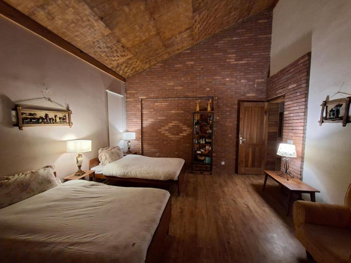 Historical Villa - Stunning Views - Changla Gali House - B&B Abbottabad