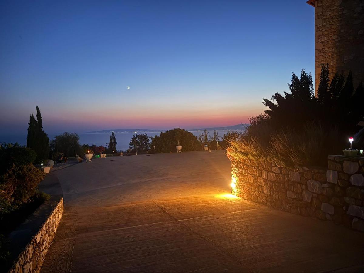 Angelikis Shared Home - B&B Pírgos