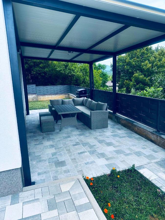 Apartmani Lamat - B&B Tribalj