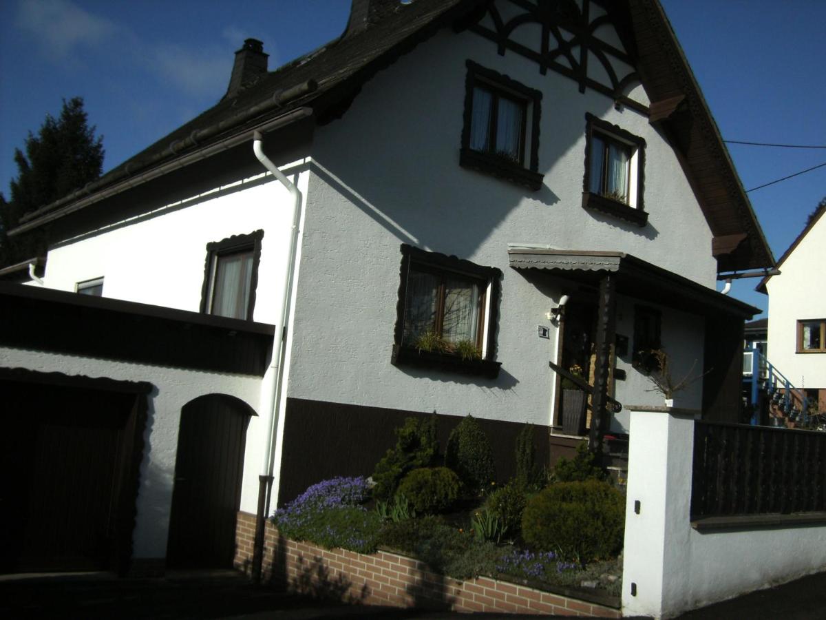 Ferienwohnung Schöne Aussicht - B&B Bad Marienberg