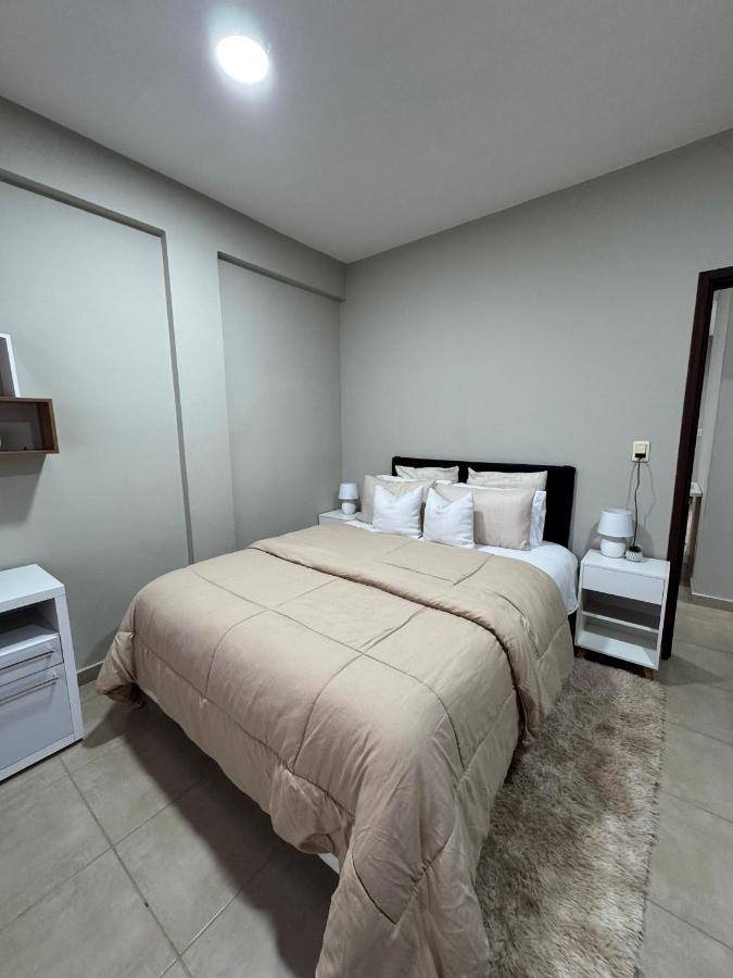 Dpto a pasos del centro de CDE - B&B Ciudad del Este
